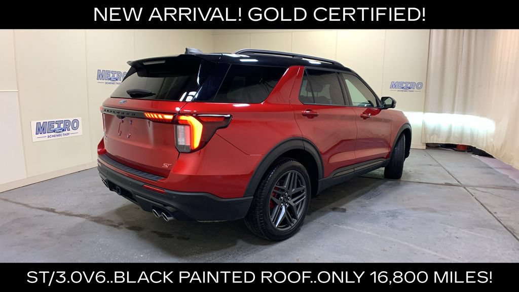 Certified 2025 Ford Explorer ST w/ Sun And Sound Package AWD/4WD image 3