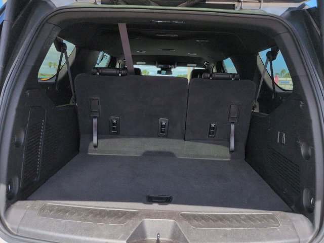 Used 2023 Chevrolet Suburban LT AWD/4WD image 13