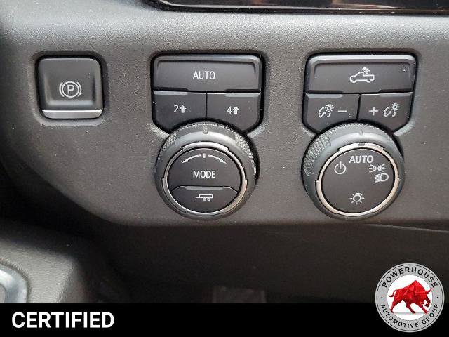 Used 2023 Chevrolet Silverado 1500 LT AWD/4WD image 28
