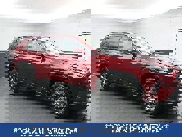 Used 2024 Toyota RAV4 XLE AWD/4WD image 20