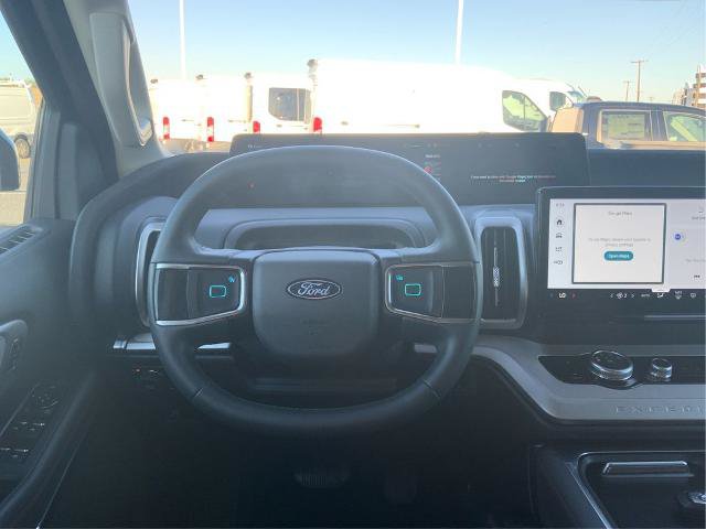Certified 2025 Ford Expedition Active AWD/4WD image 18
