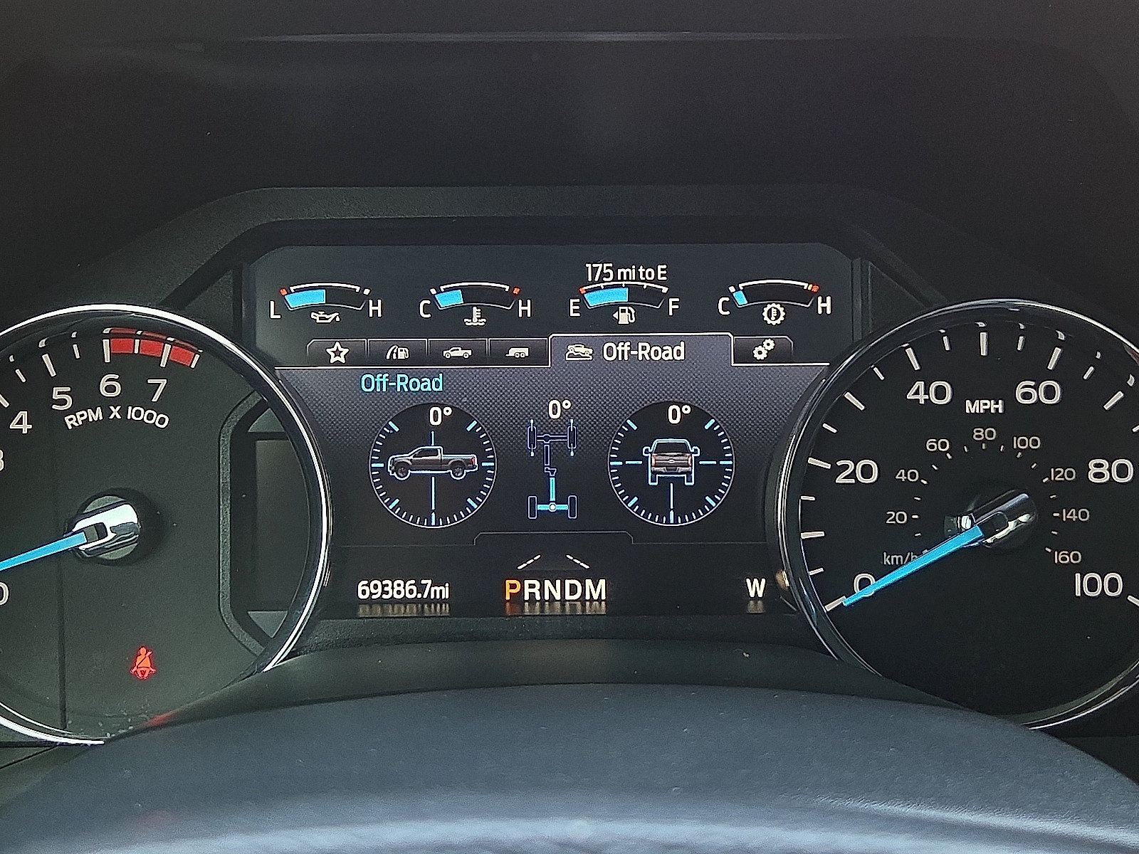 Certified 2022 Ford F250 Lariat w/ Lariat Ultimate Package AWD/4WD image 23