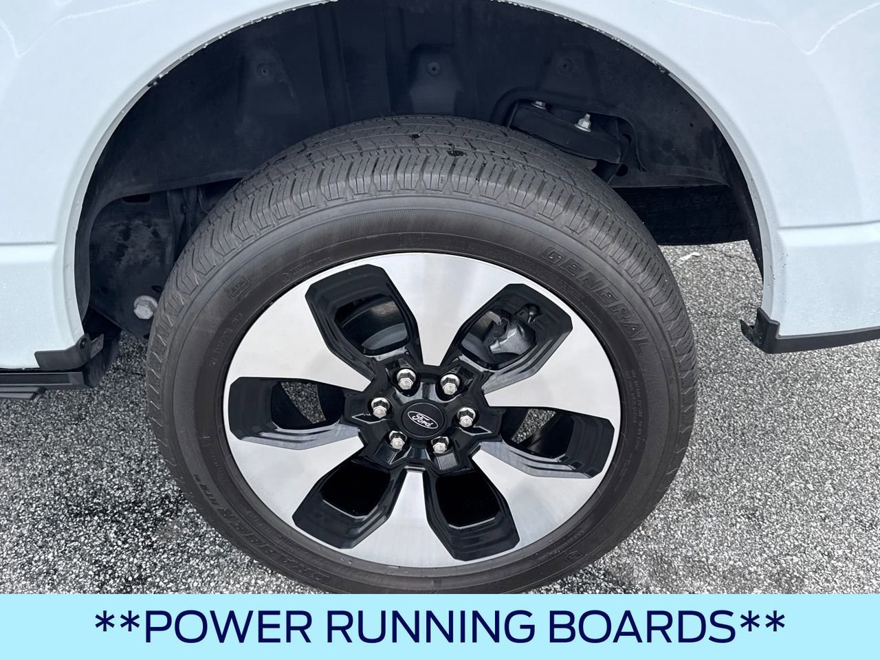 Certified 2023 Ford F150 Lightning Platinum image 24