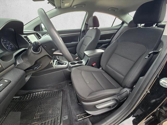 Used 2020 Hyundai Elantra SEL w/ Cargo Package (C1) FWD image 15