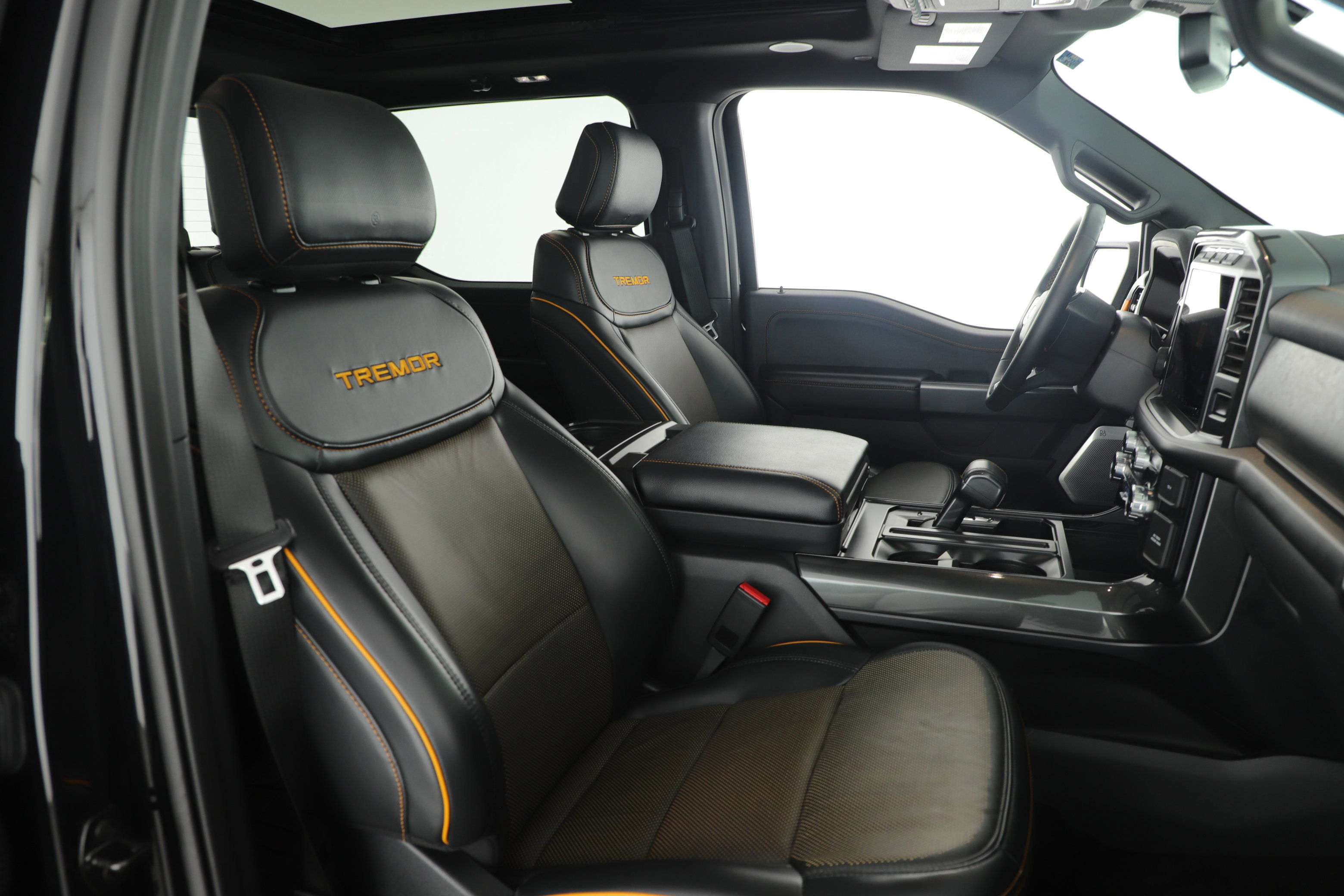 Certified 2023 Ford F150 Tremor w/ Equipment Group 402A High image 18