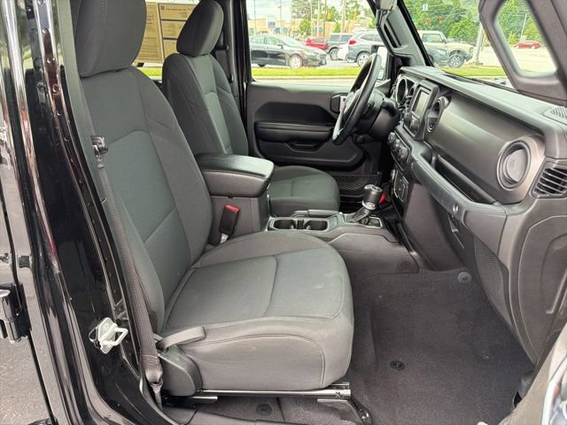 Used 2021 Jeep Gladiator Sport AWD/4WD image 15