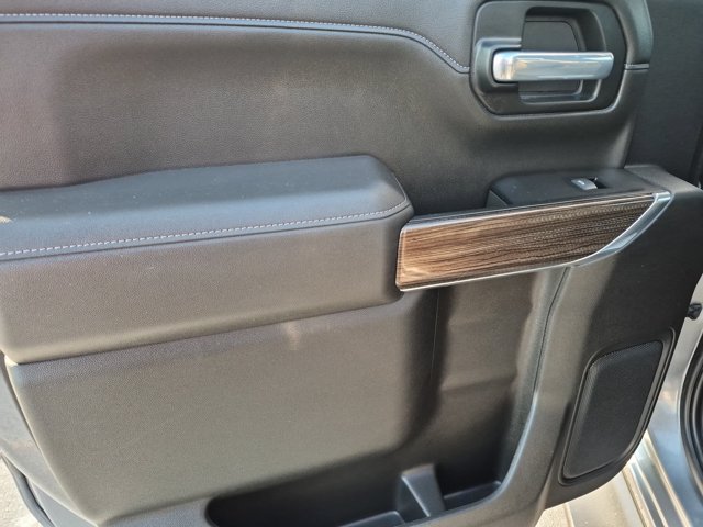 Used 2022 Chevrolet Silverado 1500 RST AWD/4WD image 28
