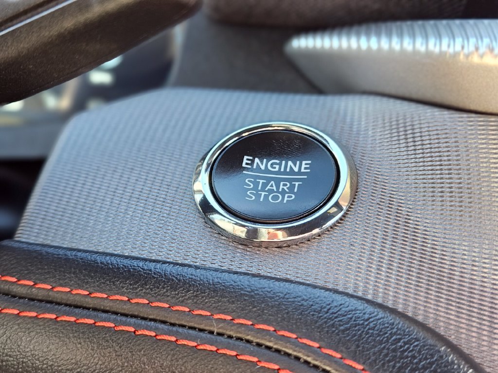 Certified 2025 Ford Explorer ST-Line AWD/4WD image 27