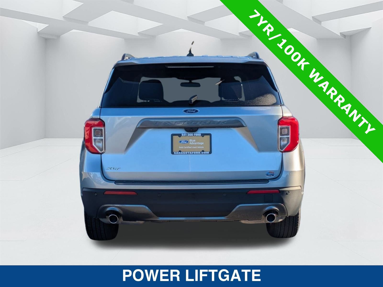 Certified 2023 Ford Explorer XLT w/ Equipment Group 202A image 4