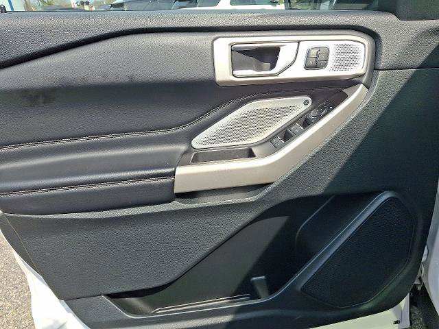 Certified 2023 Ford Explorer Limited w/ Limited Technology Package image 13