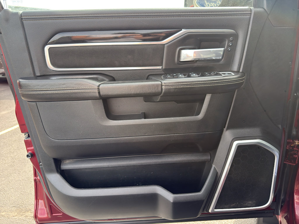 Used 2020 RAM 2500 Laramie AWD/4WD image 16