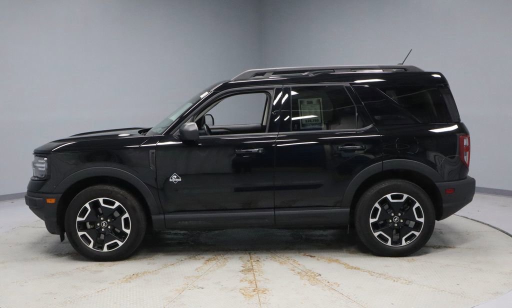 Certified 2023 Ford Bronco Sport Outer Banks image 2