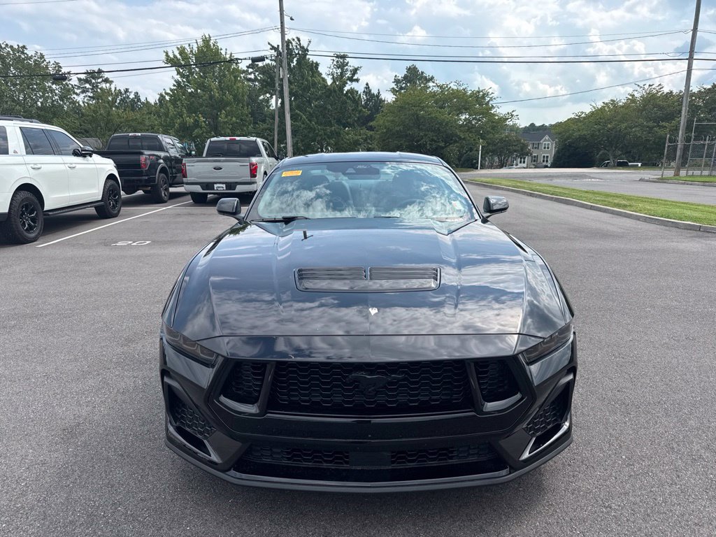 Certified 2025 Ford Mustang GT RWD image 3