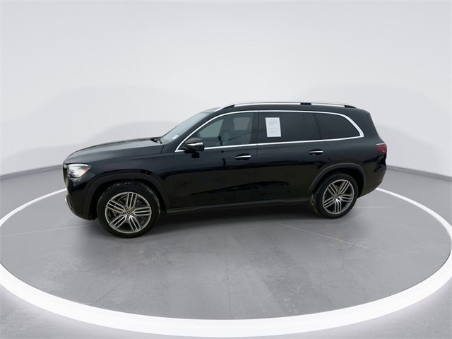 Used 2025 Mercedes-Benz GLS 450 4MATIC image 10