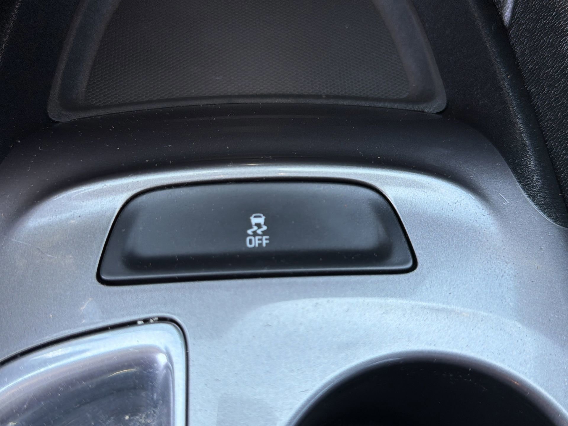 Used 2020 Chevrolet Malibu LS image 15