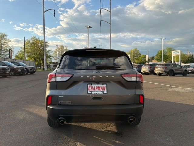 Certified 2022 Ford Escape SE w/ SE Sport Appearance Package image 4