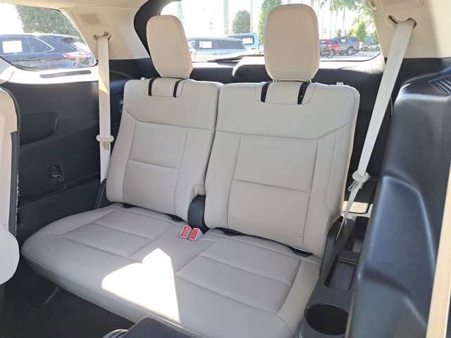 Certified 2021 Ford Explorer Limited w/ Hybrid Equipment Group 310A image 13