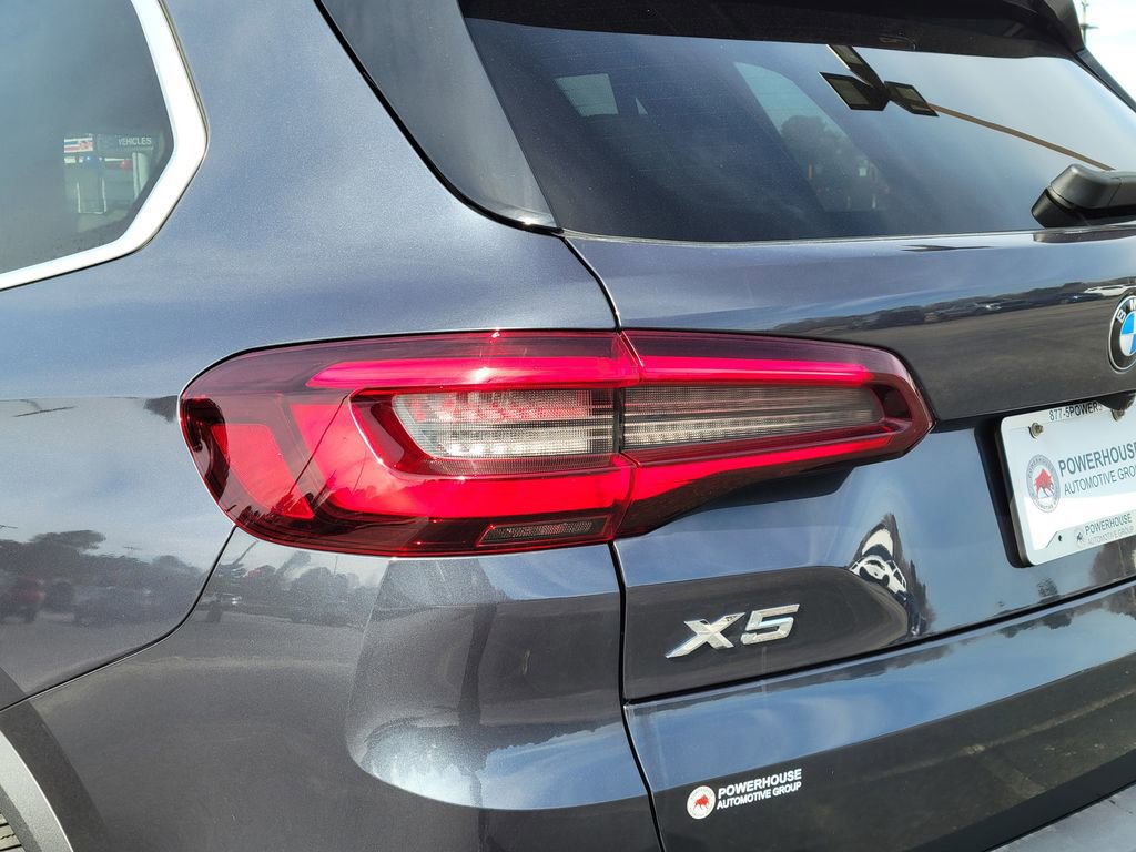 Used 2021 BMW X5 sDrive40i w/ Premium Package 2 image 11