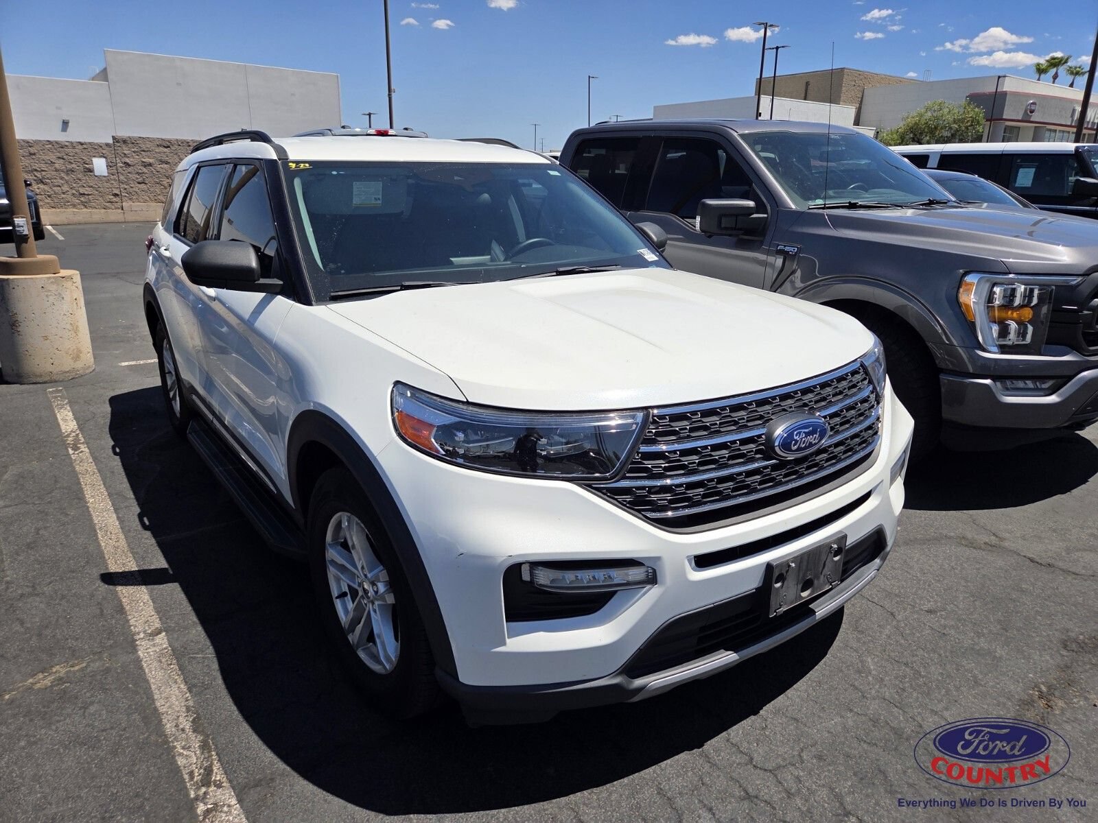 Certified 2023 Ford Explorer XLT w/ Equipment Group 202A RWD image 1