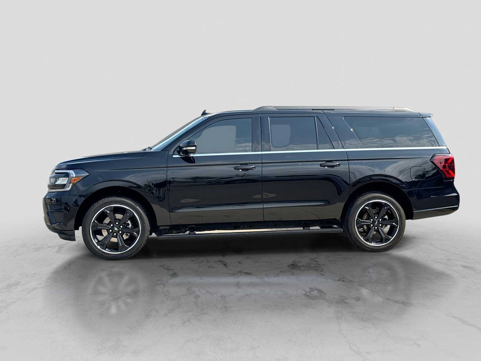 Certified 2023 Ford Expedition Max Limited AWD/4WD image 3