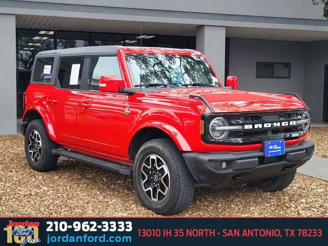 Certified 2023 Ford Bronco Outer Banks AWD/4WD image 7