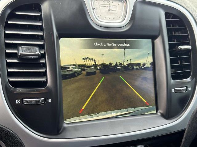 Used 2023 Chrysler 300 Touring image 17