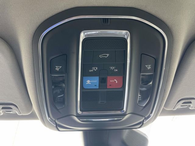 Used 2022 Jeep Wagoneer Series II AWD/4WD image 27