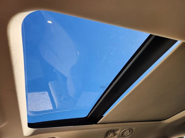 Certified 2023 Ford Explorer Limited w/ Equipment Group 301A image 27