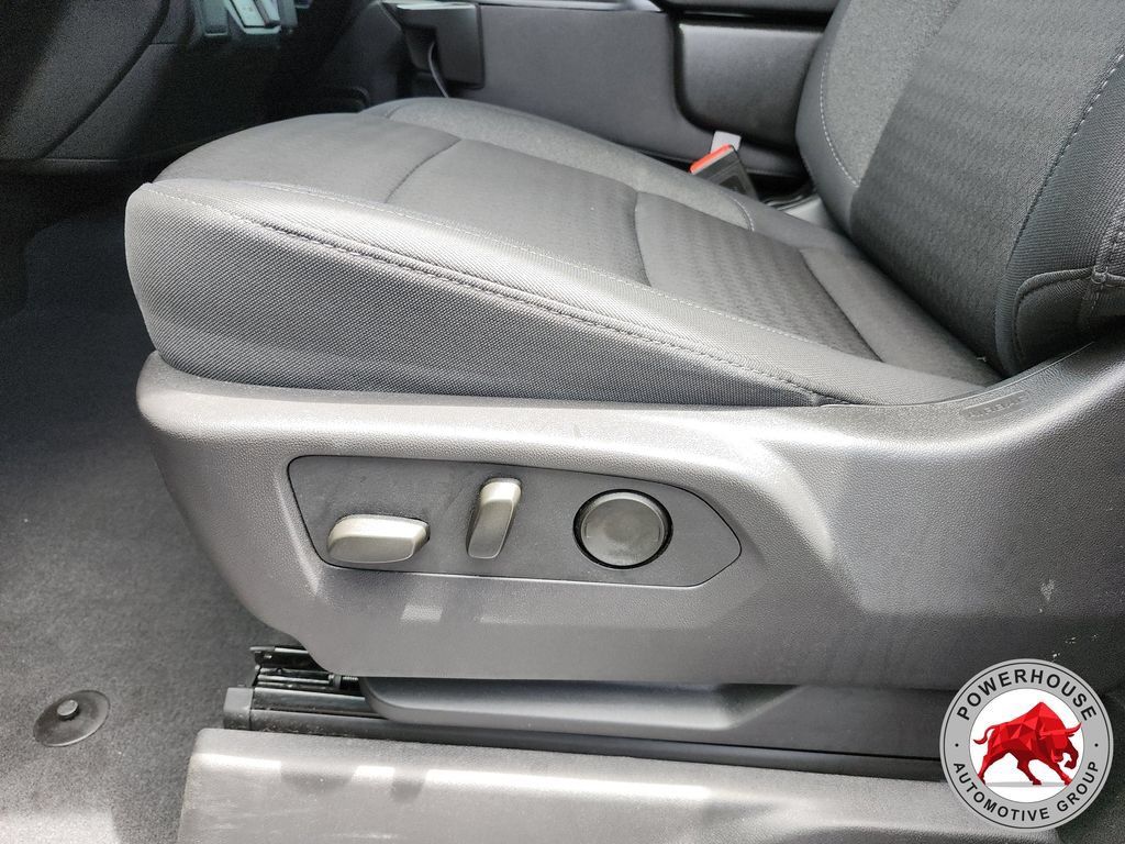Used 2024 Chevrolet Silverado 1500 Custom AWD/4WD image 26