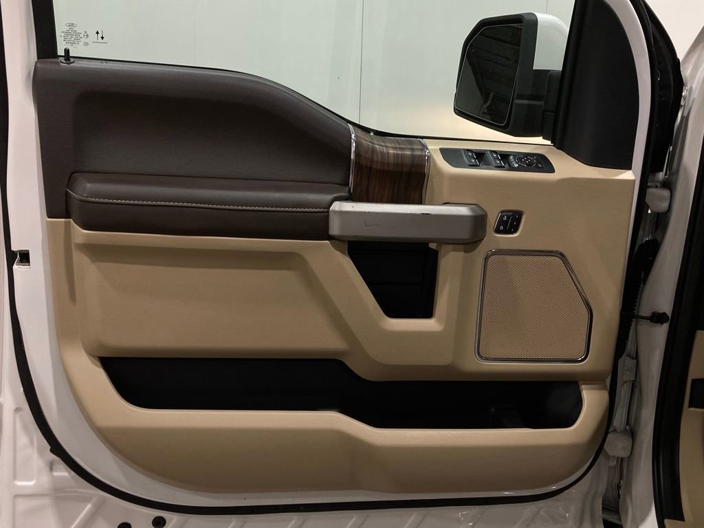 Certified 2019 Ford F150 Lariat w/ Equipment Group 501A Mid image 26