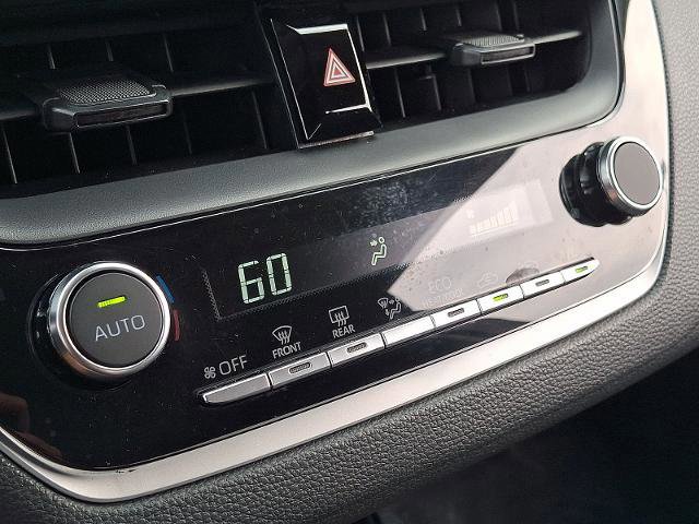 Used 2024 Toyota Corolla LE FWD image 15