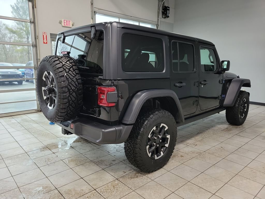 Used 2024 Jeep Wrangler Unlimited Rubicon 4xe AWD/4WD image 14