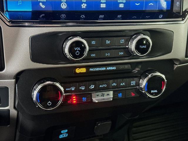 Certified 2022 Ford F350 Lariat w/ Lariat Ultimate Package AWD/4WD image 17