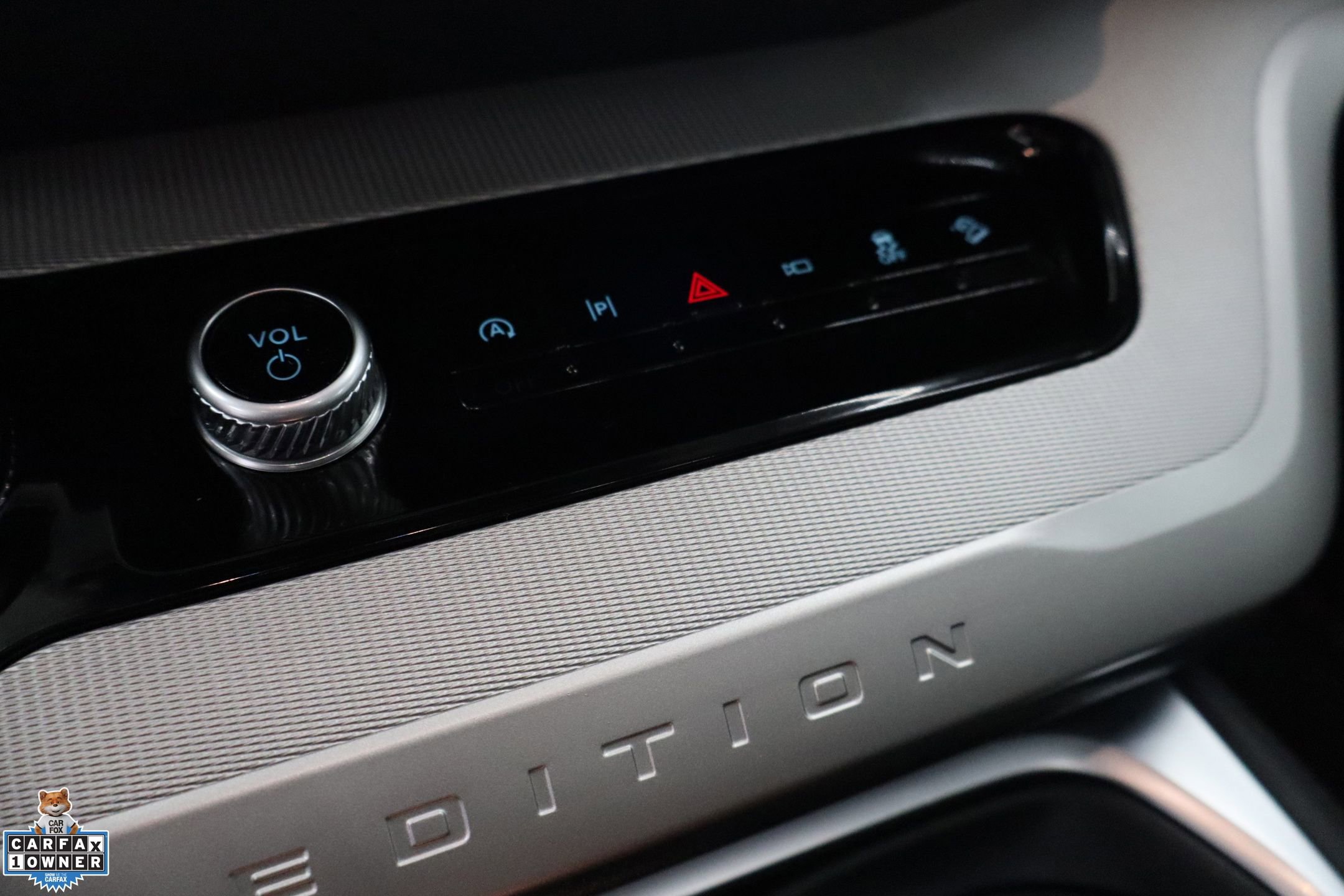 Certified 2025 Ford Expedition Active image 22