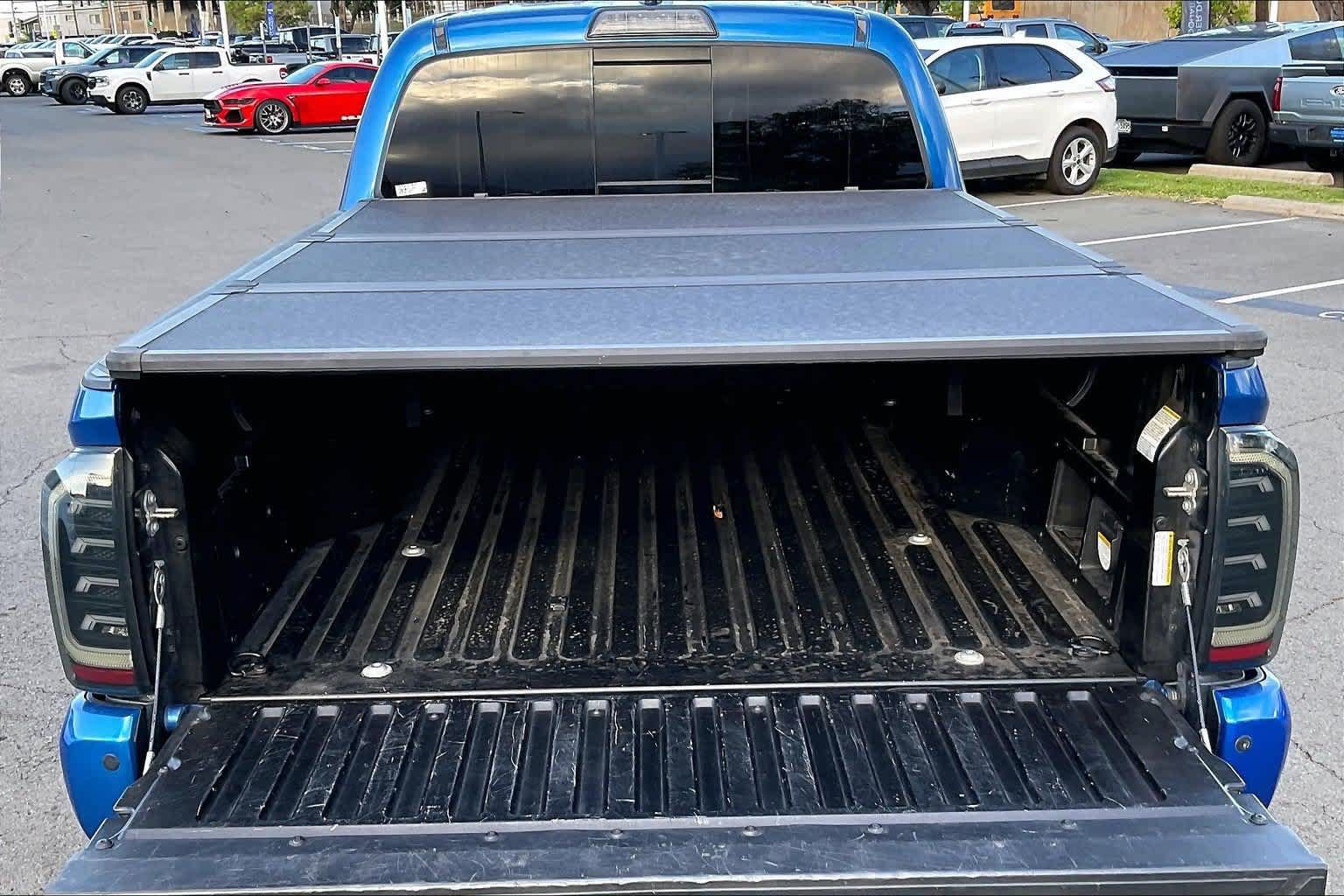 Used 2017 Toyota Tacoma TRD Sport RWD image 18