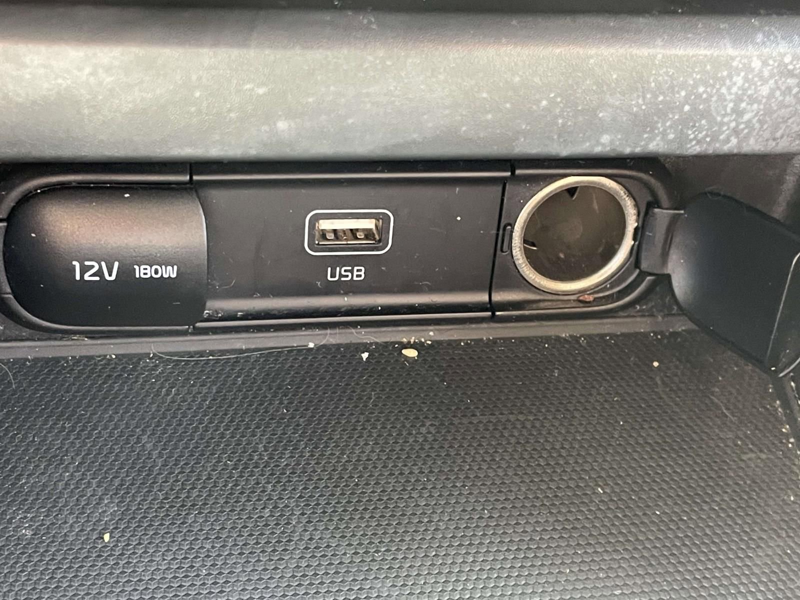 Used 2024 Kia Soul LX w/ Option Group 015 FWD image 22