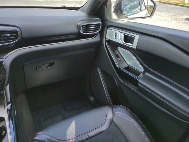 Certified 2024 Ford Explorer ST w/ Equipment Group 401A image 19