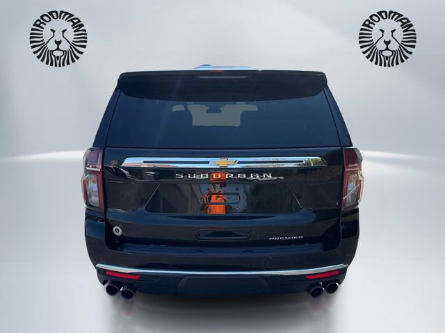 Used 2024 Chevrolet Suburban Premier AWD/4WD image 7