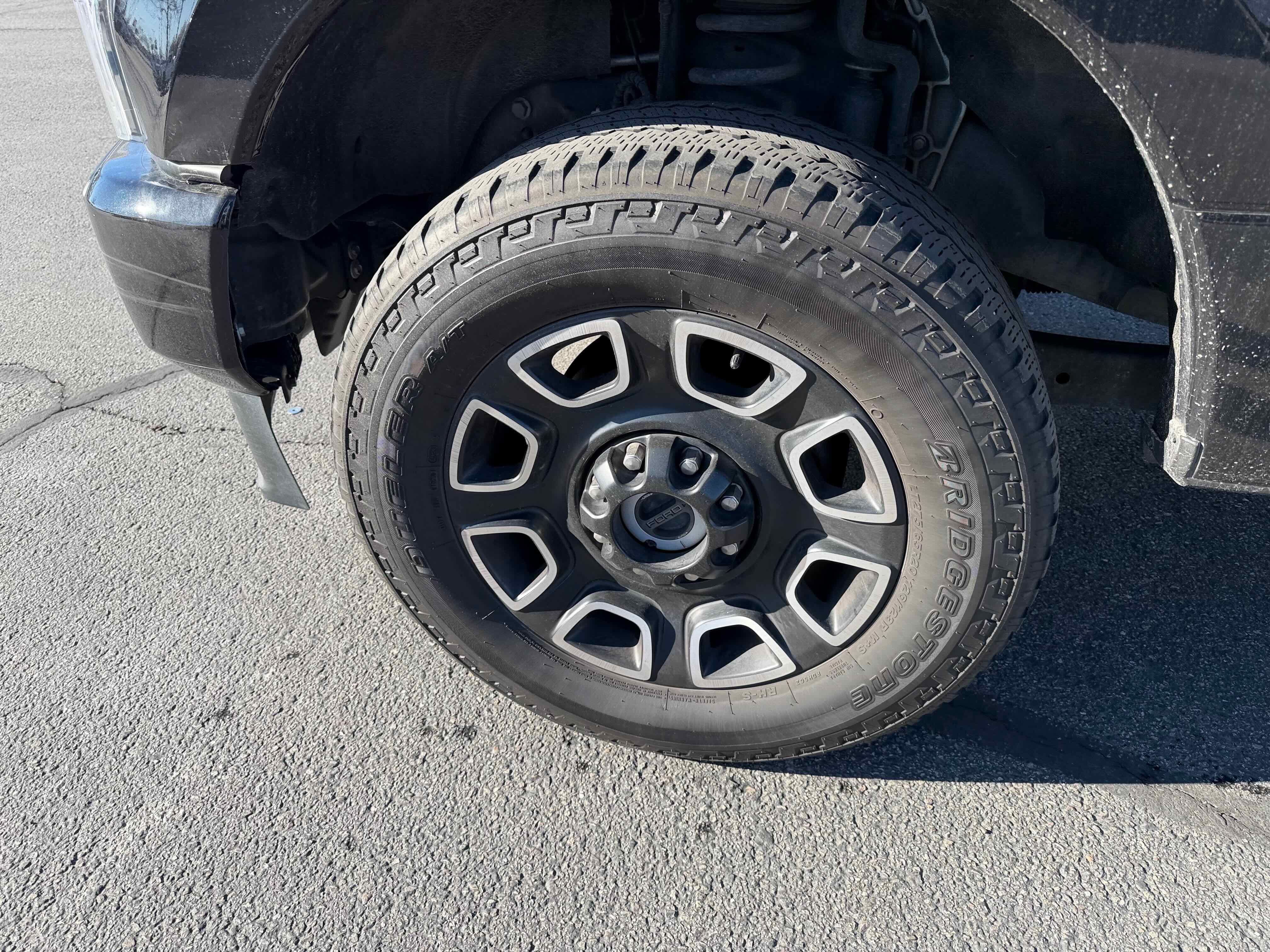 Certified 2022 Ford F350 Platinum image 14