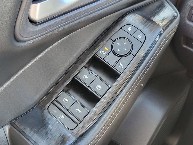 Used 2025 Nissan Rogue SV image 25