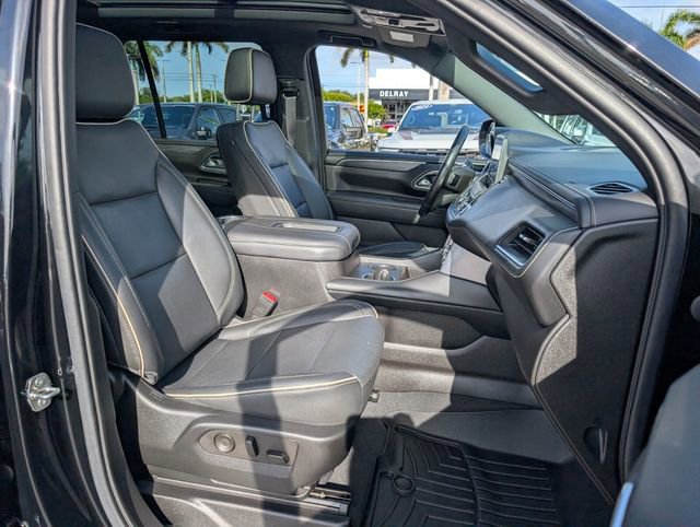 Used 2021 GMC Yukon SLT w/ SLT Premium Package RWD image 18