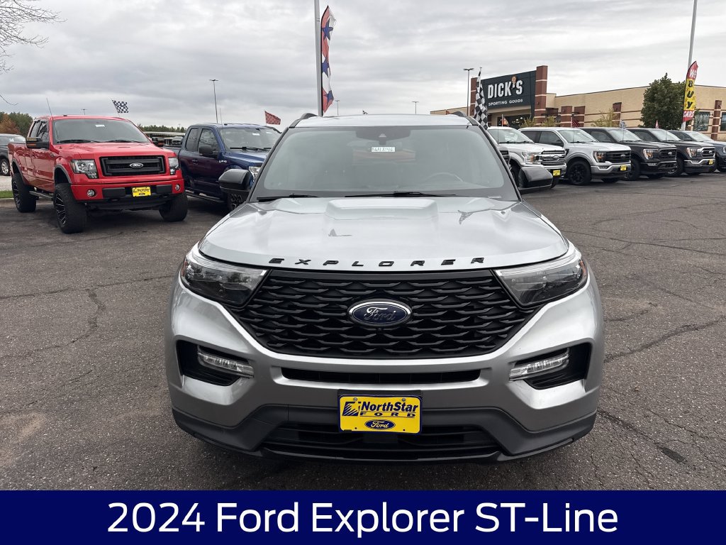 Certified 2024 Ford Explorer ST-Line w/ Class IV Trailer Tow Package AWD/4WD image 4