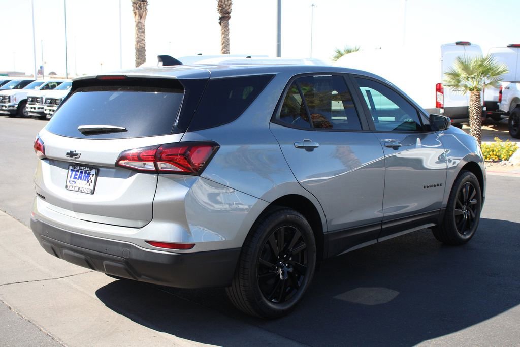 Used 2024 Chevrolet Equinox LS w/ LS Convenience Package FWD image 8