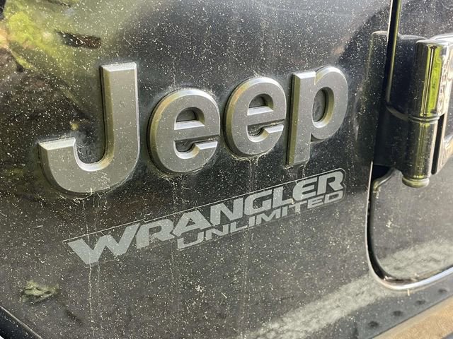 Used 2022 Jeep Wrangler Unlimited Sport AWD/4WD image 9