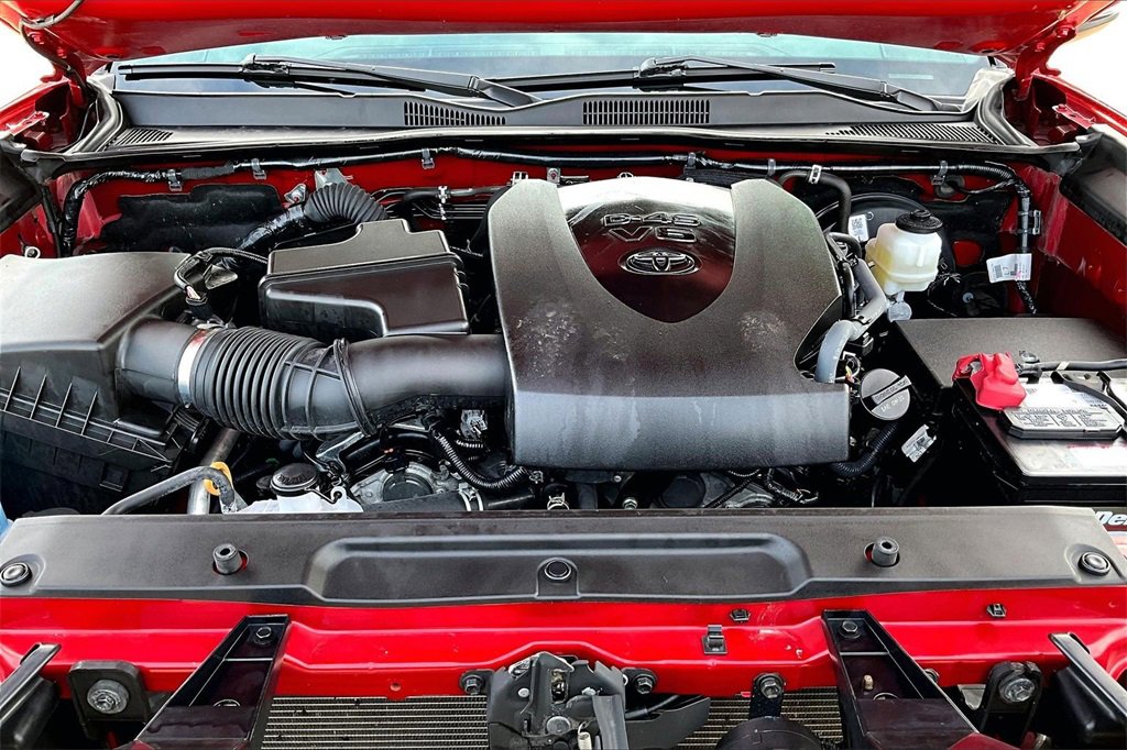 Used 2022 Toyota Tacoma TRD Sport image 10