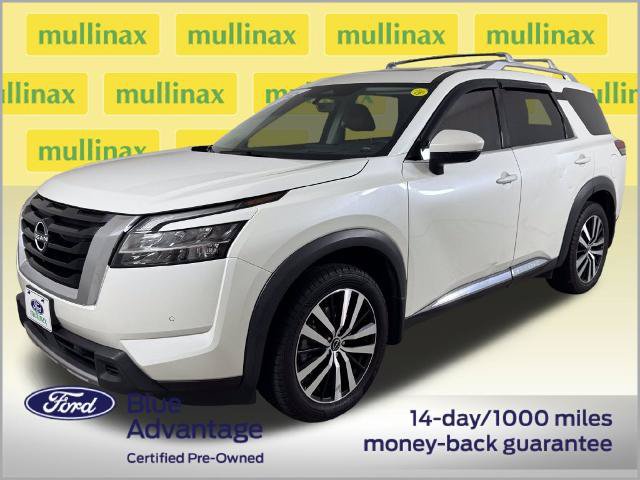 Used 2023 Nissan Pathfinder Platinum AWD/4WD image 14