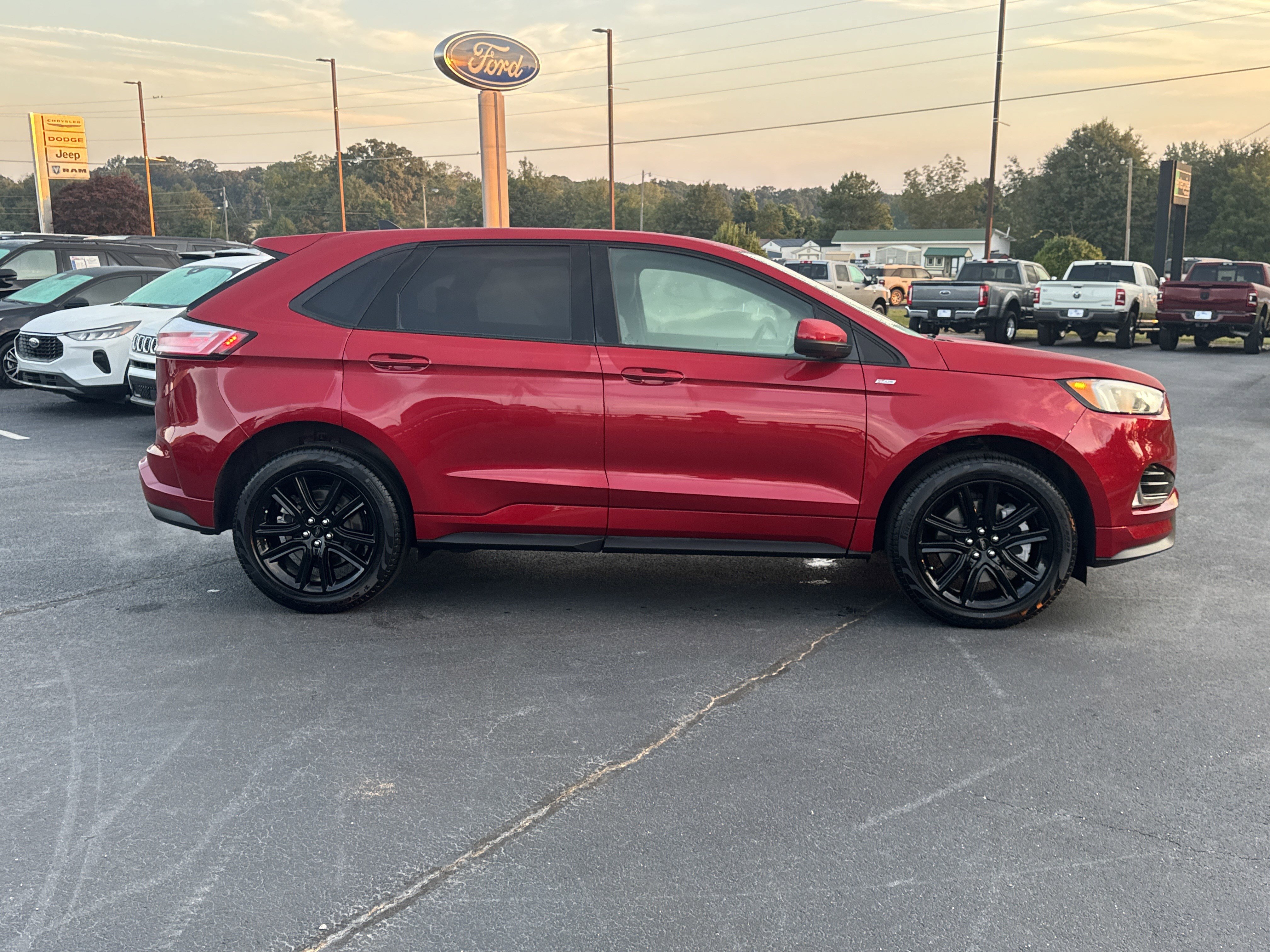 Certified 2024 Ford Edge ST-Line image 5