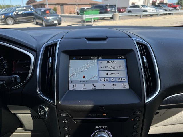 Certified 2018 Ford Edge Titanium w/ Equipment Group 301A AWD/4WD image 17
