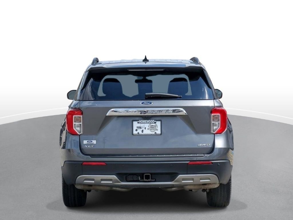 Certified 2023 Ford Explorer XLT w/ Equipment Group 202A image 4