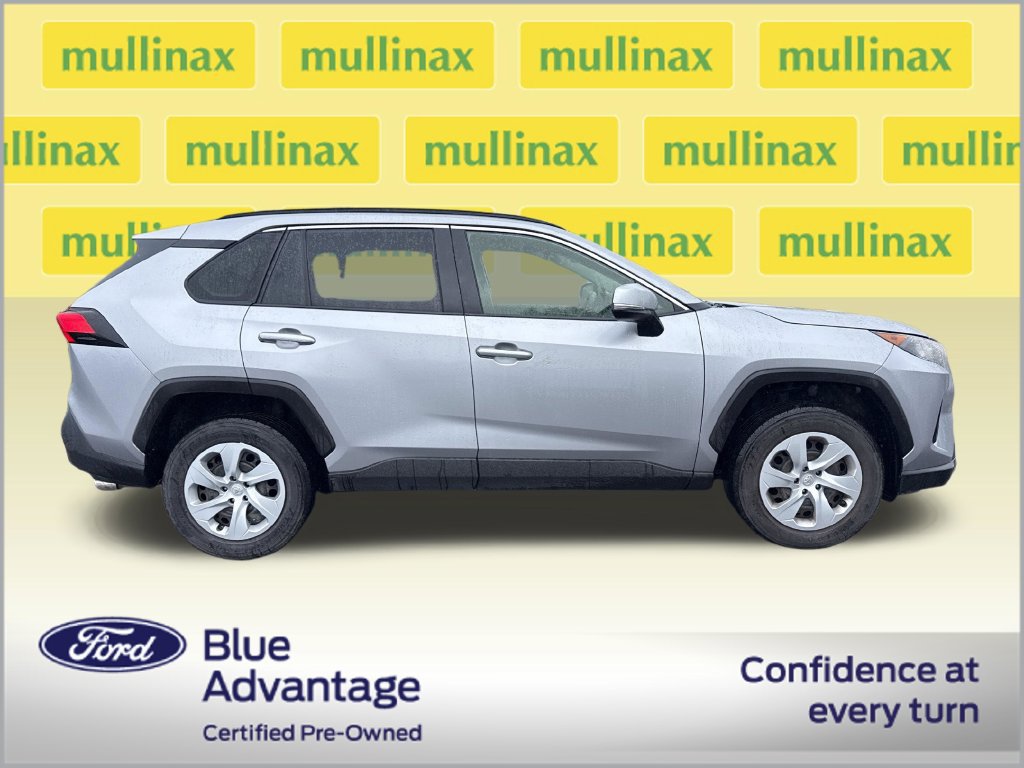 Used 2019 Toyota RAV4 LE w/ All Weather Liner Package AWD/4WD image 2
